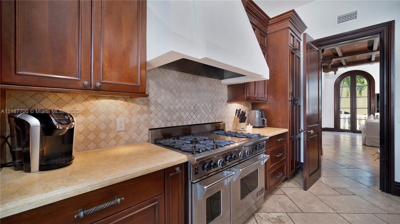 MASHTA ISLAND - Residential