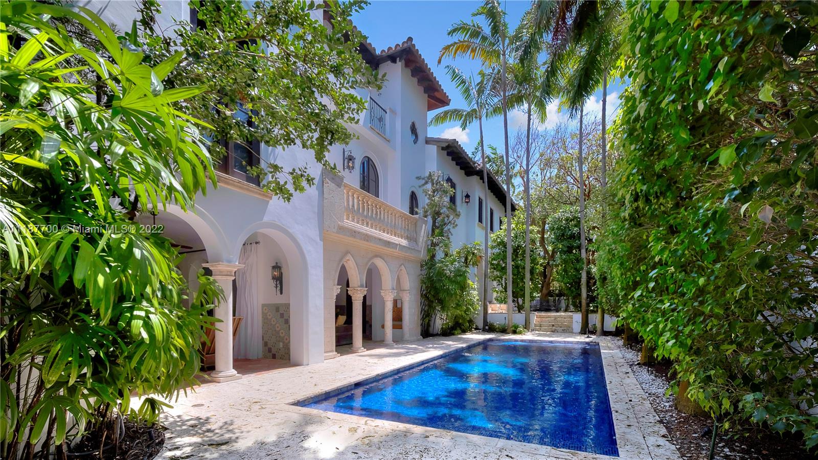 MASHTA ISLAND - Residential