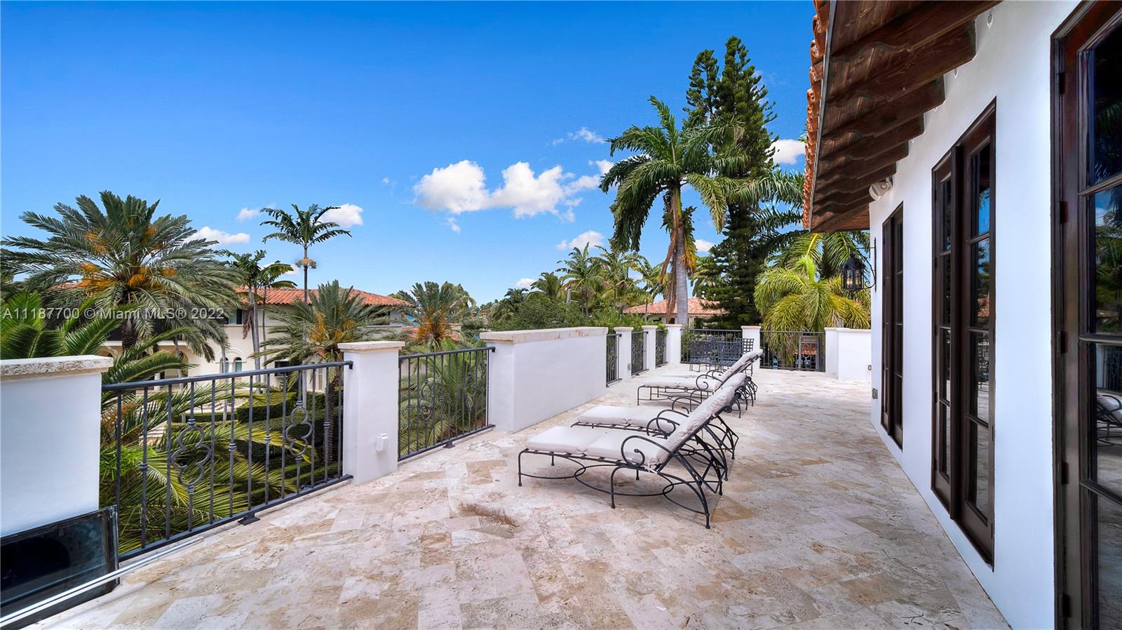 MASHTA ISLAND - Residential