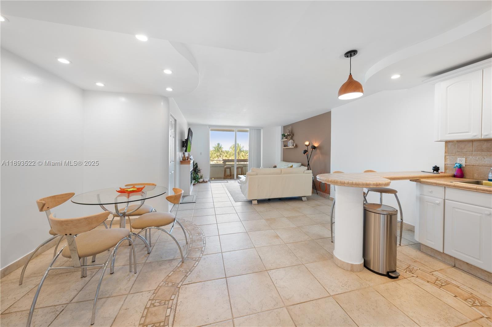 ROYAL ATLANTIC CONDO - Residential