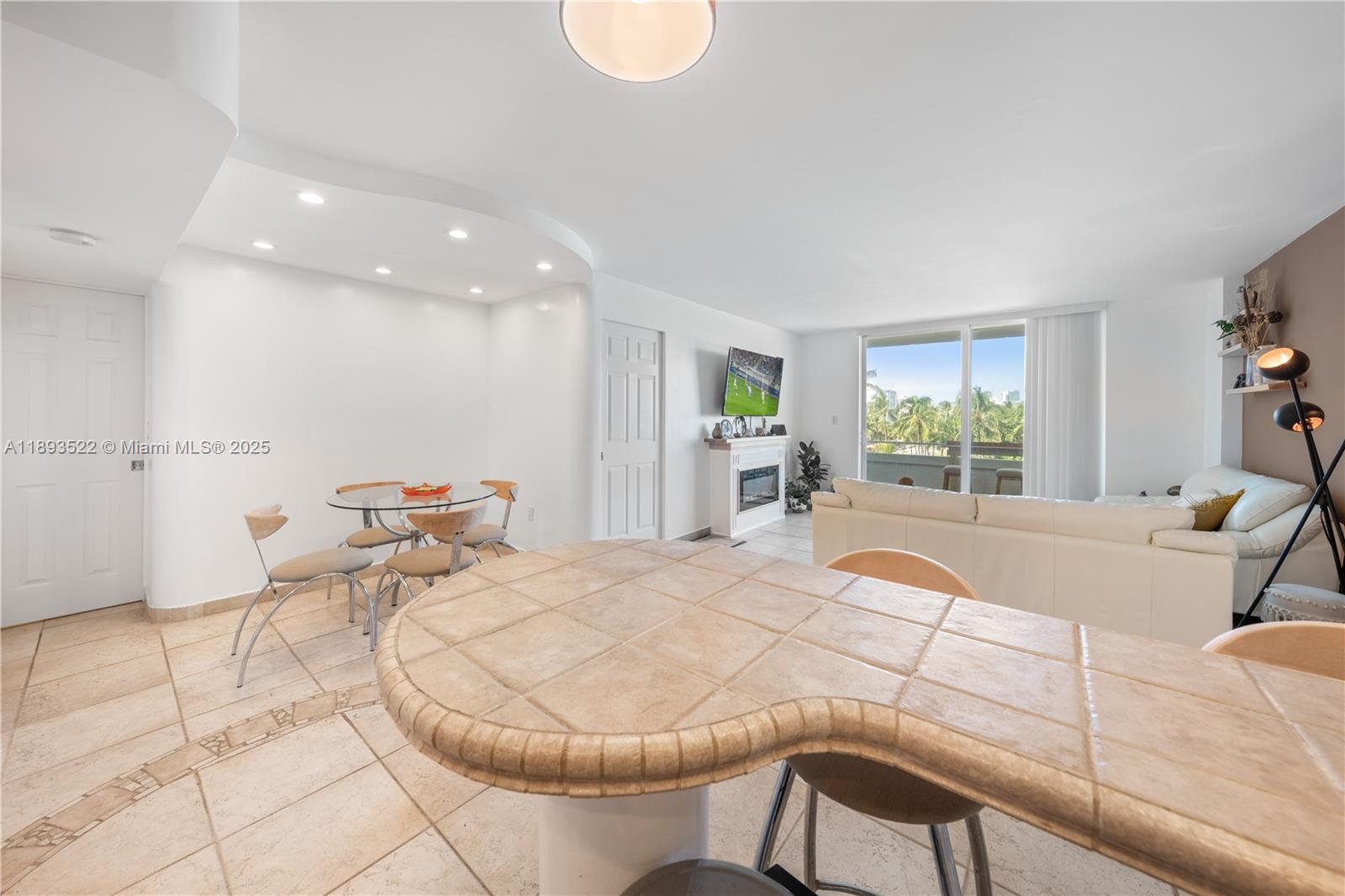 ROYAL ATLANTIC CONDO - Residential