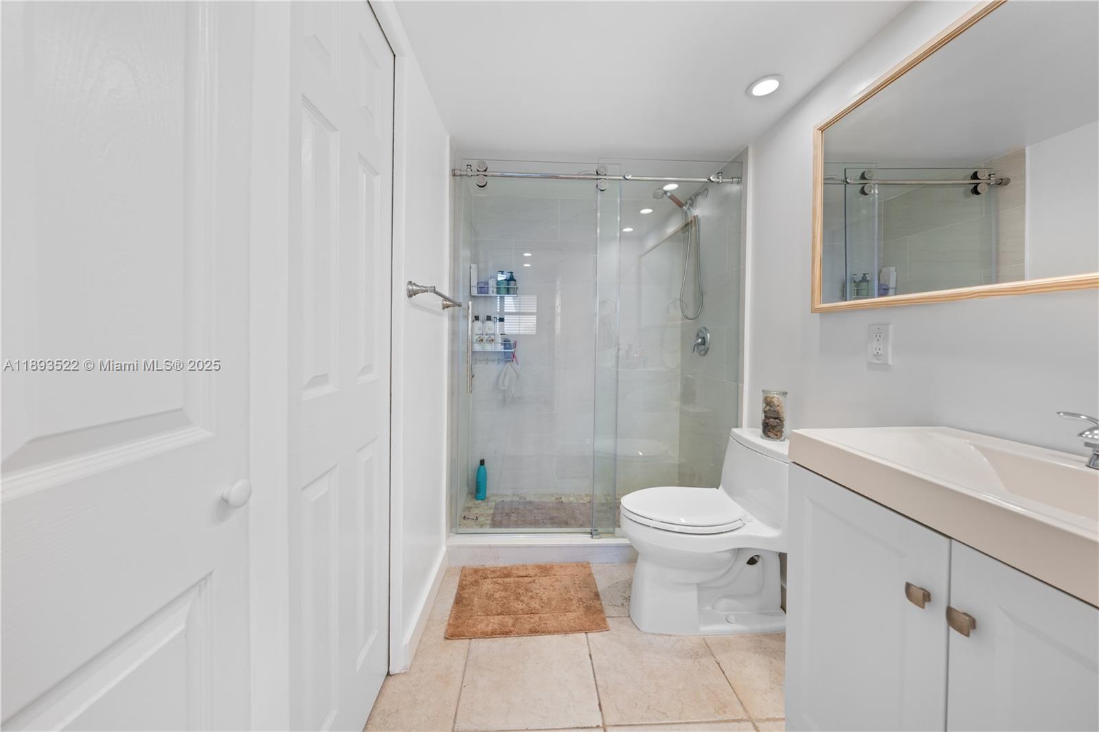 ROYAL ATLANTIC CONDO - Residential