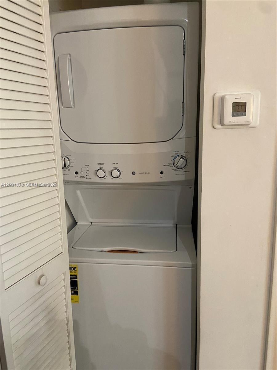 ARTECITY GOVERNOR CONDO - Residential Lease