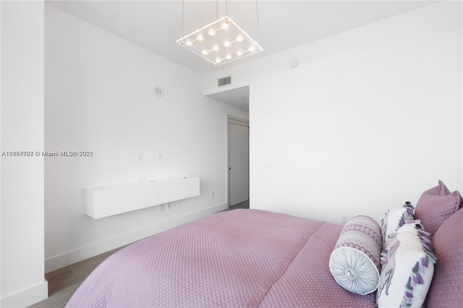 OCEANA KEY BISCAYNE CONDO - Residential