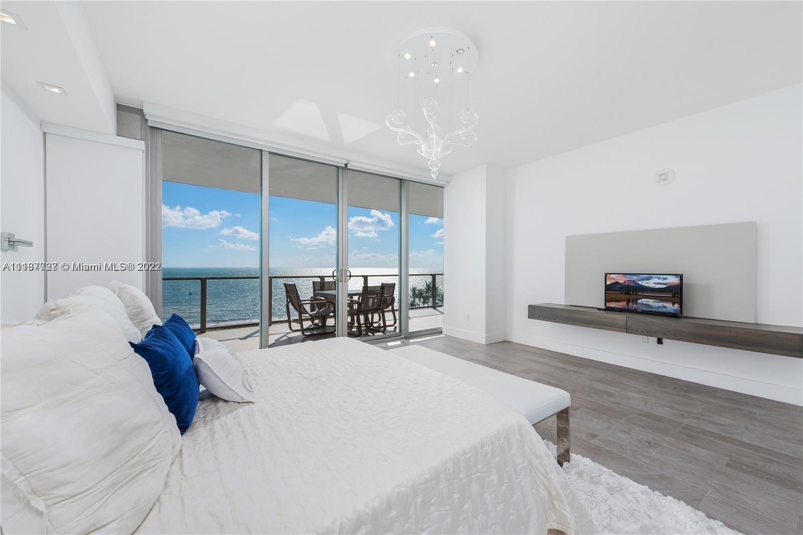 OCEANA KEY BISCAYNE CONDO - Residential