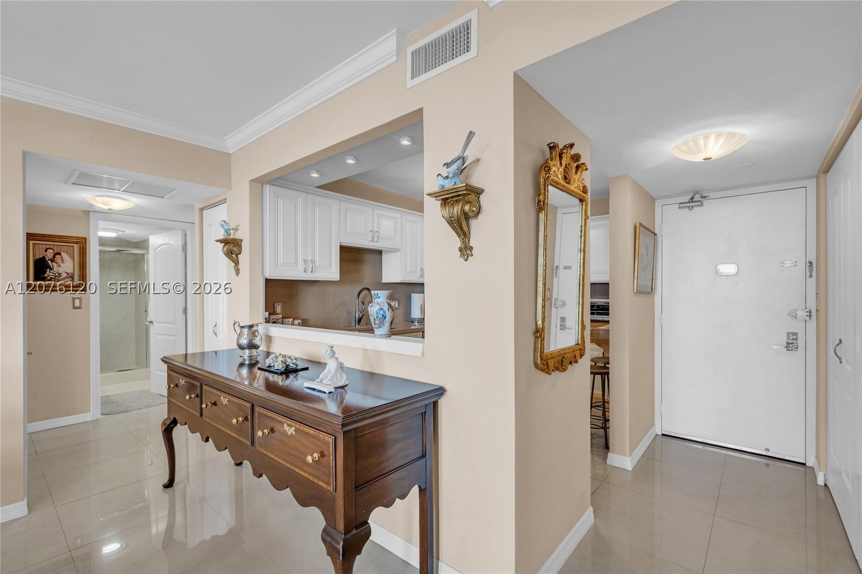 20335 W Country Club Dr 2409