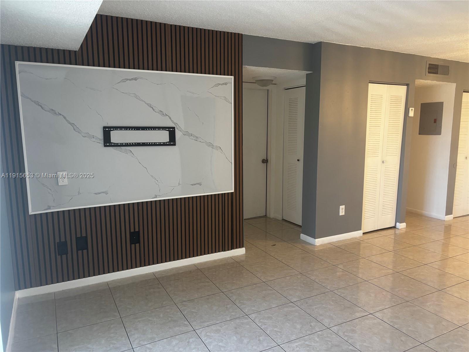 SAGA BAY GARDENS CONDO - Residential Lease