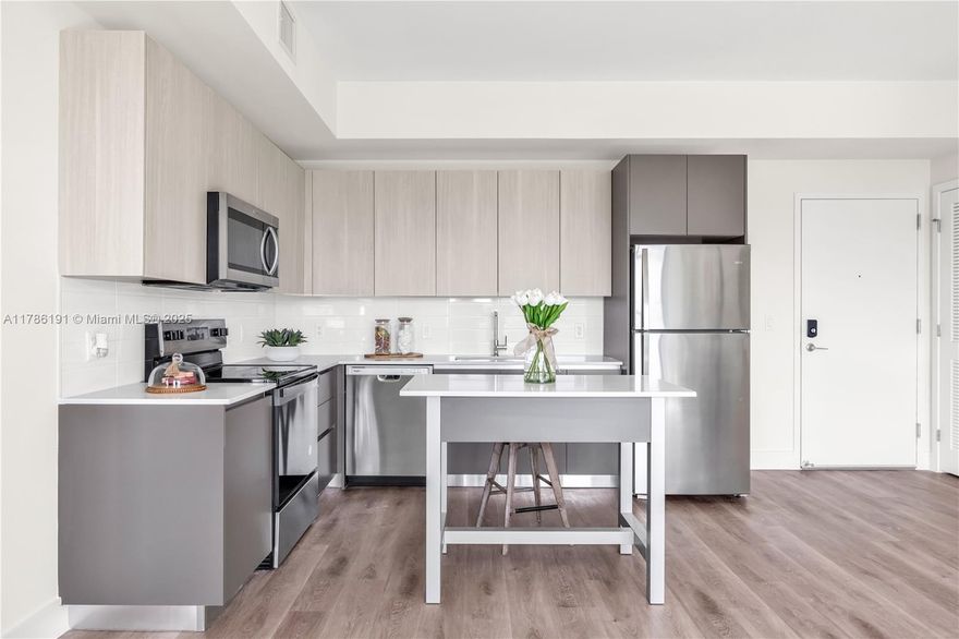 Exclusive boutique style with live-work units. Experience modern elegance and luxury living in Oakland Park's newest boutique rental community The Residences: Spacious studio, 1-bedroom, 1-bedroom + den, 2-bedroom, and 2-bedroom + den units. Live-Work Units. Apartments with private patios. High-end appliances and finishes. Walk-in closets and 9-foot ceilings throughout. In-unit washer-dryers. Exclusive Amenities: State-of-the-art fitness center with Peloton bikes and modern equipment. Resident cafe and lounge. Podcast studio and children's playroom. Elevated resident terrace, ideal for relaxing.