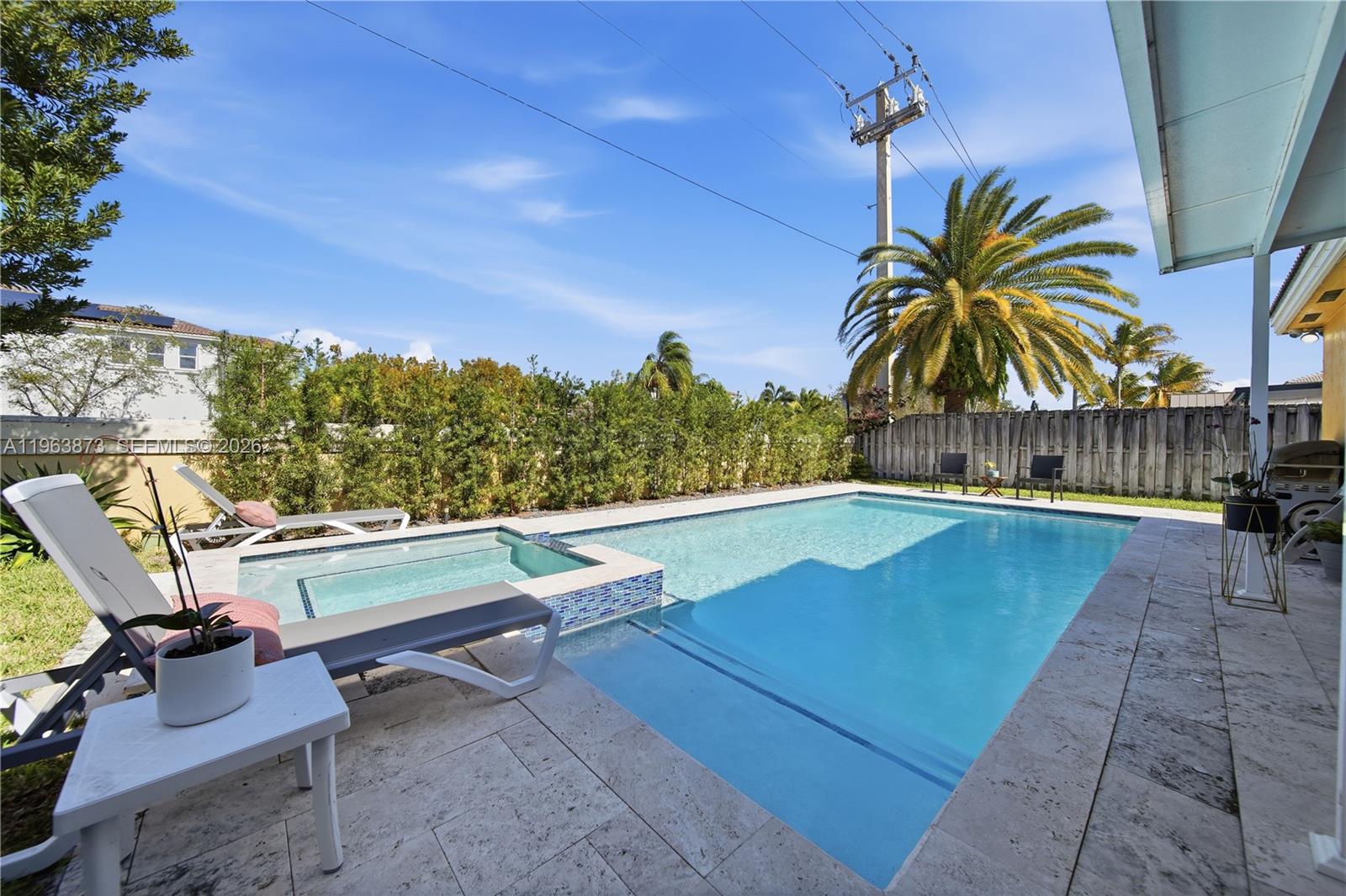 PELICAN BAY AT OLD CUTLER - Residential