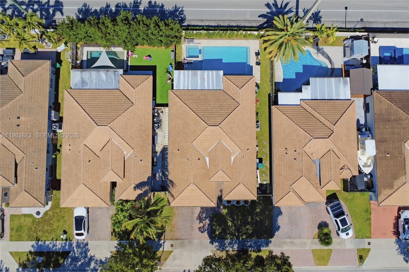 PELICAN BAY AT OLD CUTLER - Residential