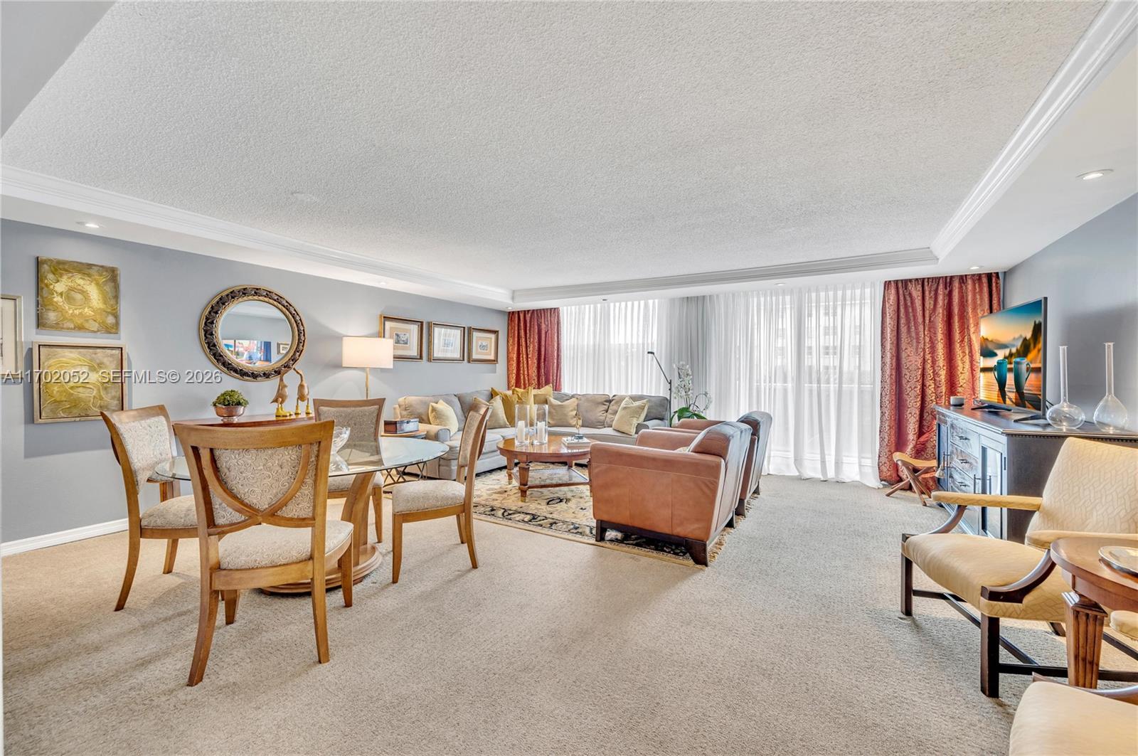 10000 PLAZA CONDO-SOUTH T - Residential