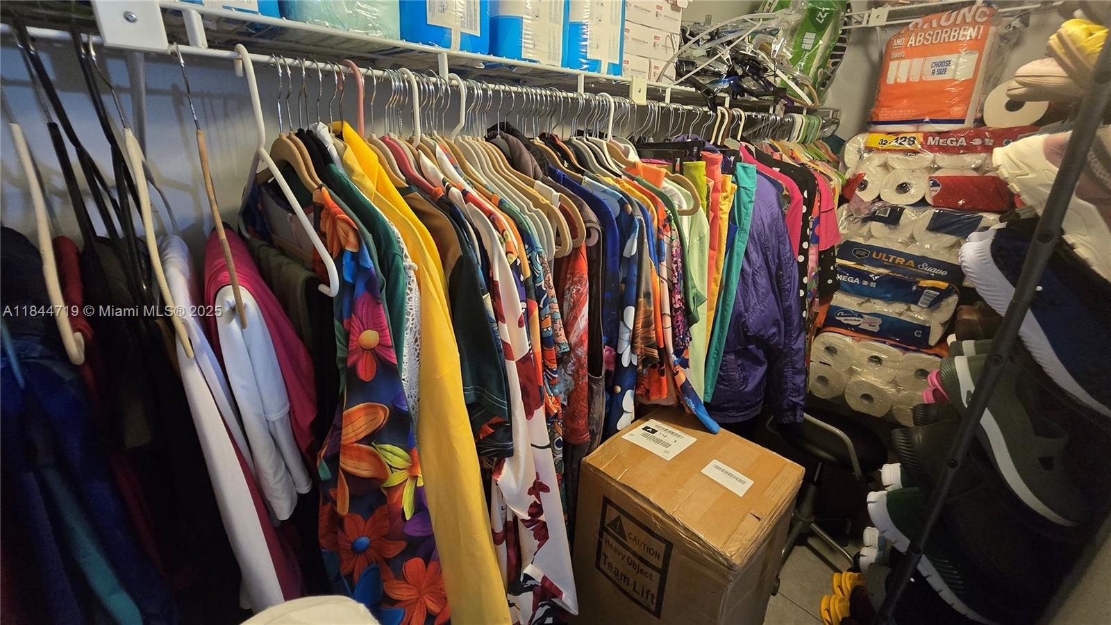 FIRST ALHAMBRA CIRCLE CON - Residential