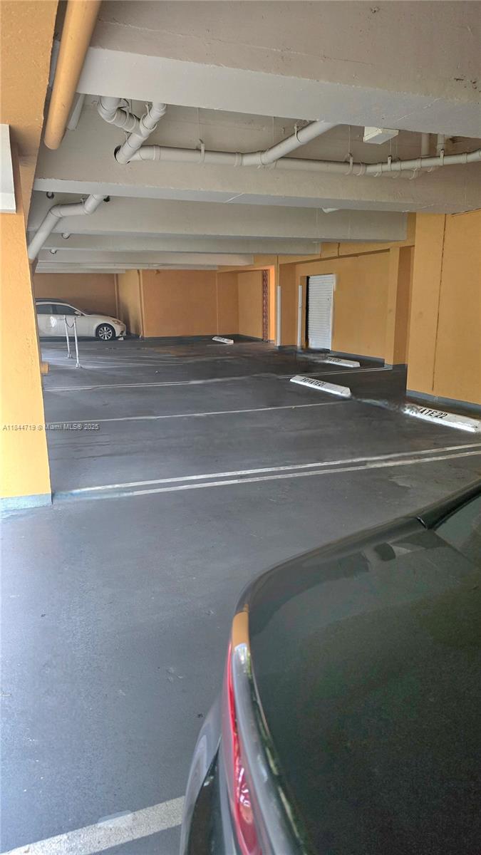 FIRST ALHAMBRA CIRCLE CON - Residential