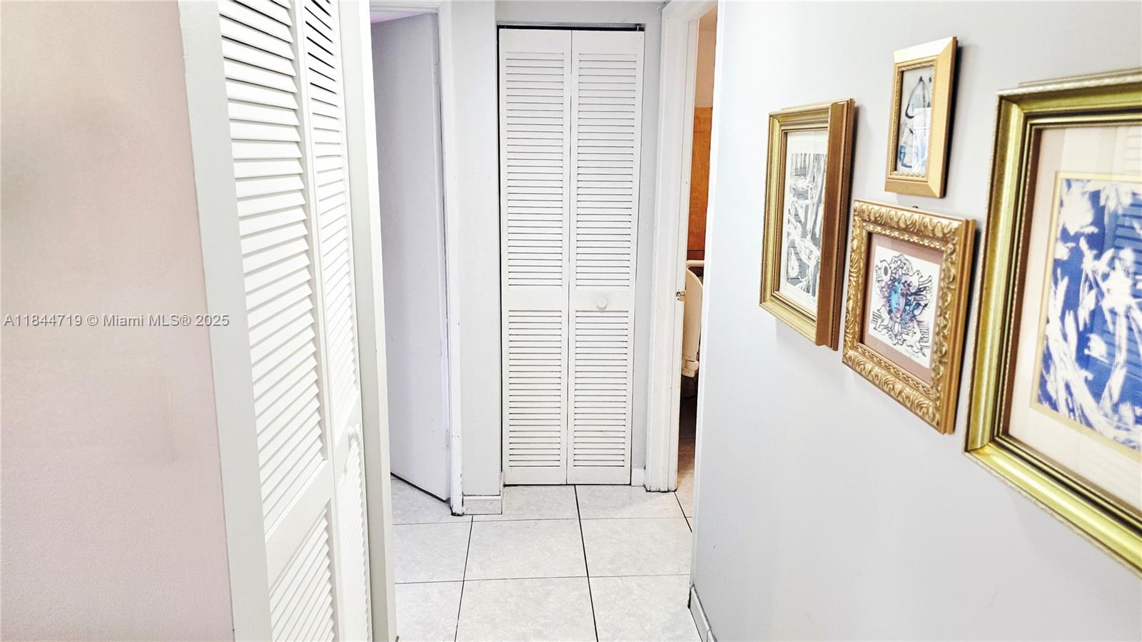 FIRST ALHAMBRA CIRCLE CON - Residential