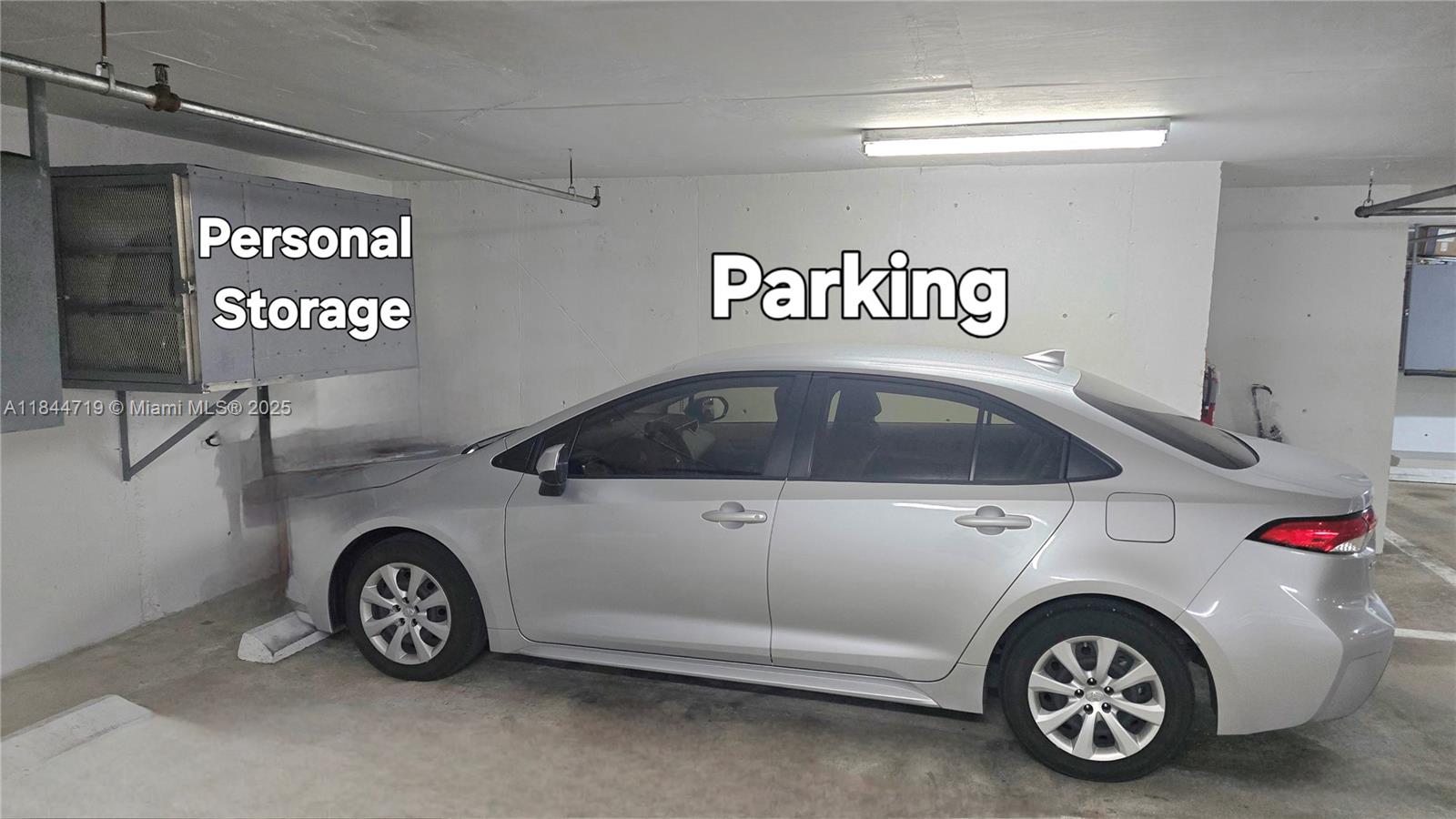 FIRST ALHAMBRA CIRCLE CON - Residential