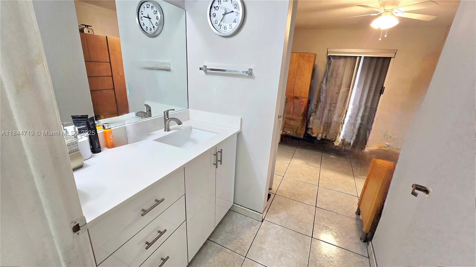 FIRST ALHAMBRA CIRCLE CON - Residential