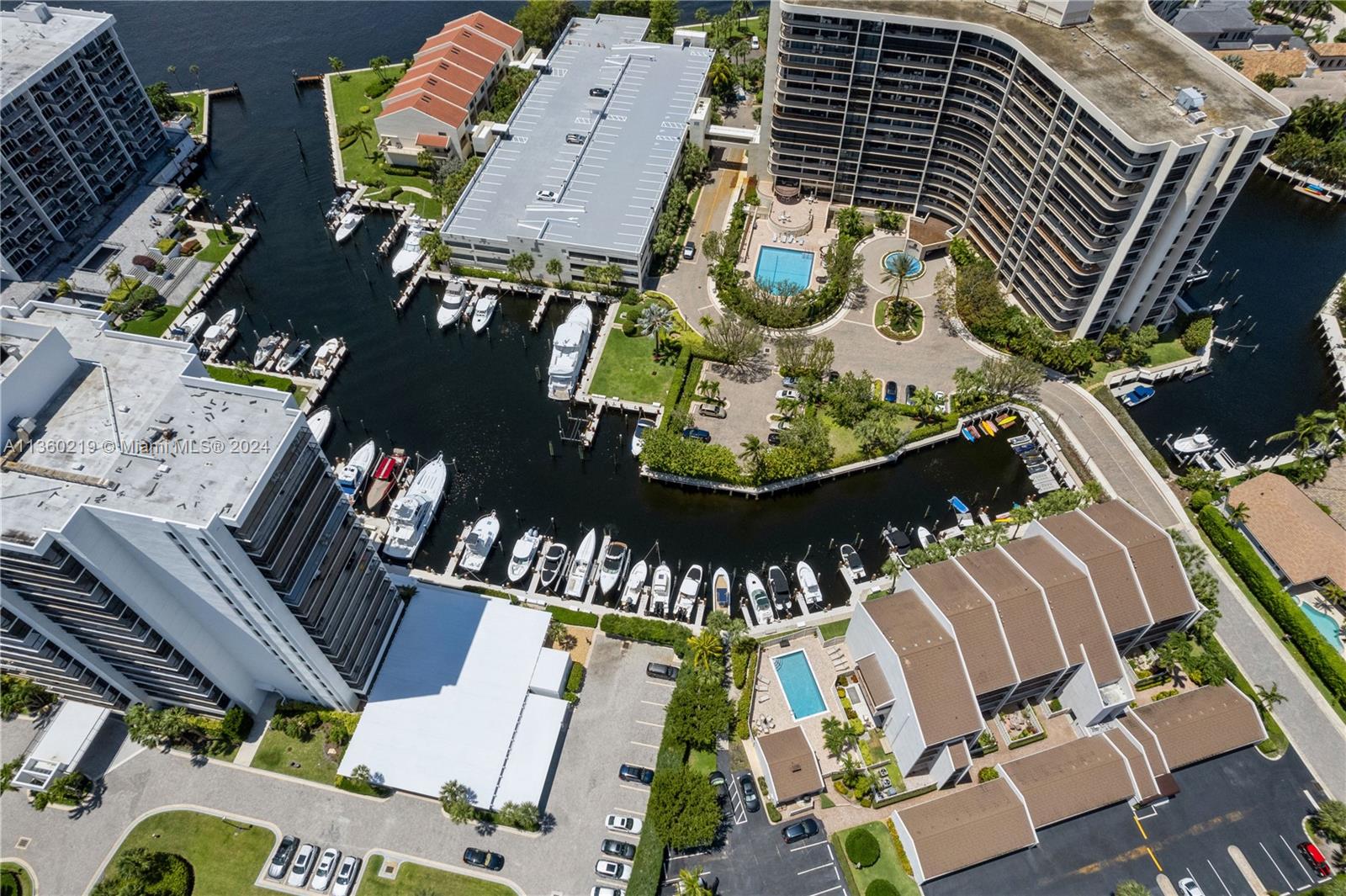 Isle de la Maison - Residential