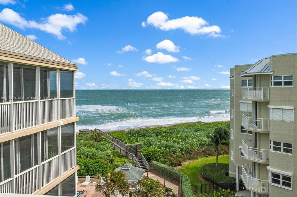 Photo of 669 NE Plantation Rd #404, Hutchinson Island, FL 34996 (MLS # A11305439)