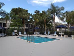 CROSS CREEK TOWNHOMES PLA - Residential Lease