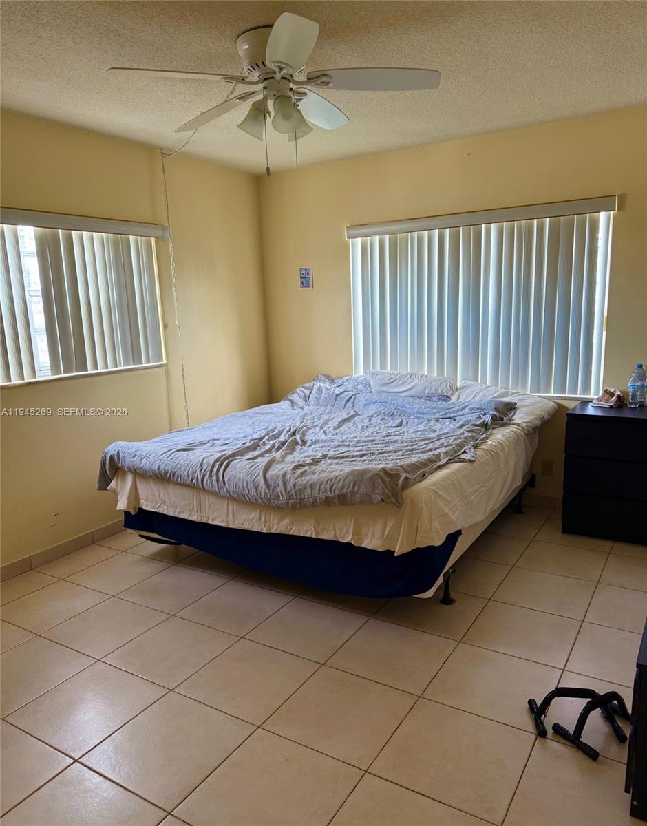 GOLDEN VIEW CONDO - Residential