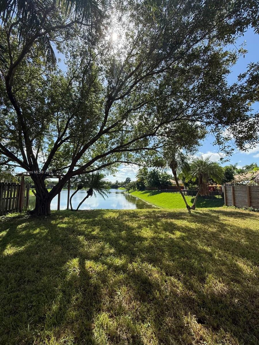 PELICAN BAY AT OLD CUTLER - Residential Lease