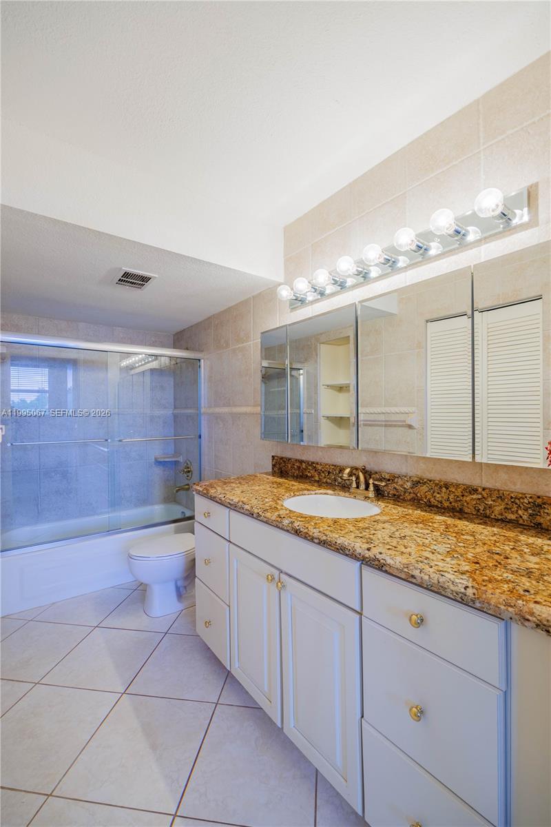 LIME BAY CONDOMINIUM 6 - Residential