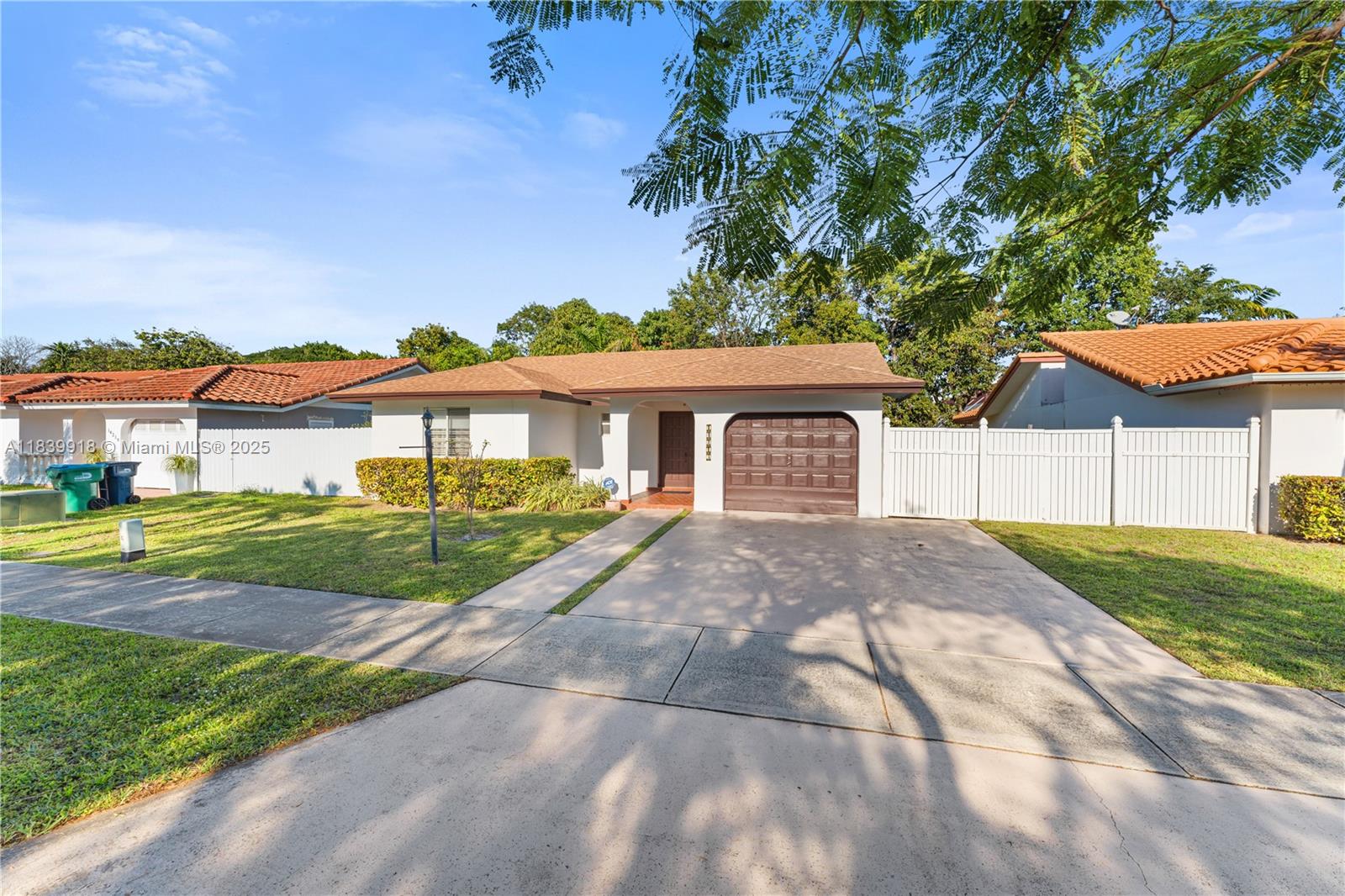 14213 SW 100th Ln