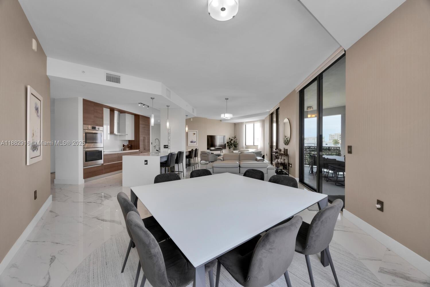 MERRICK MANOR CONDO - Residential