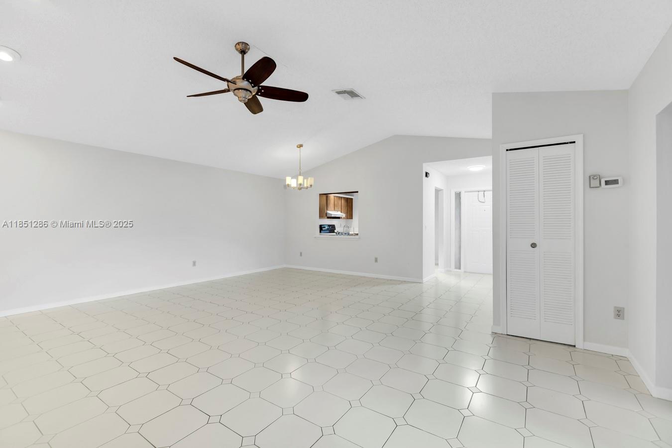 LAKES OF BOCA BARWOOD 2 - Residential