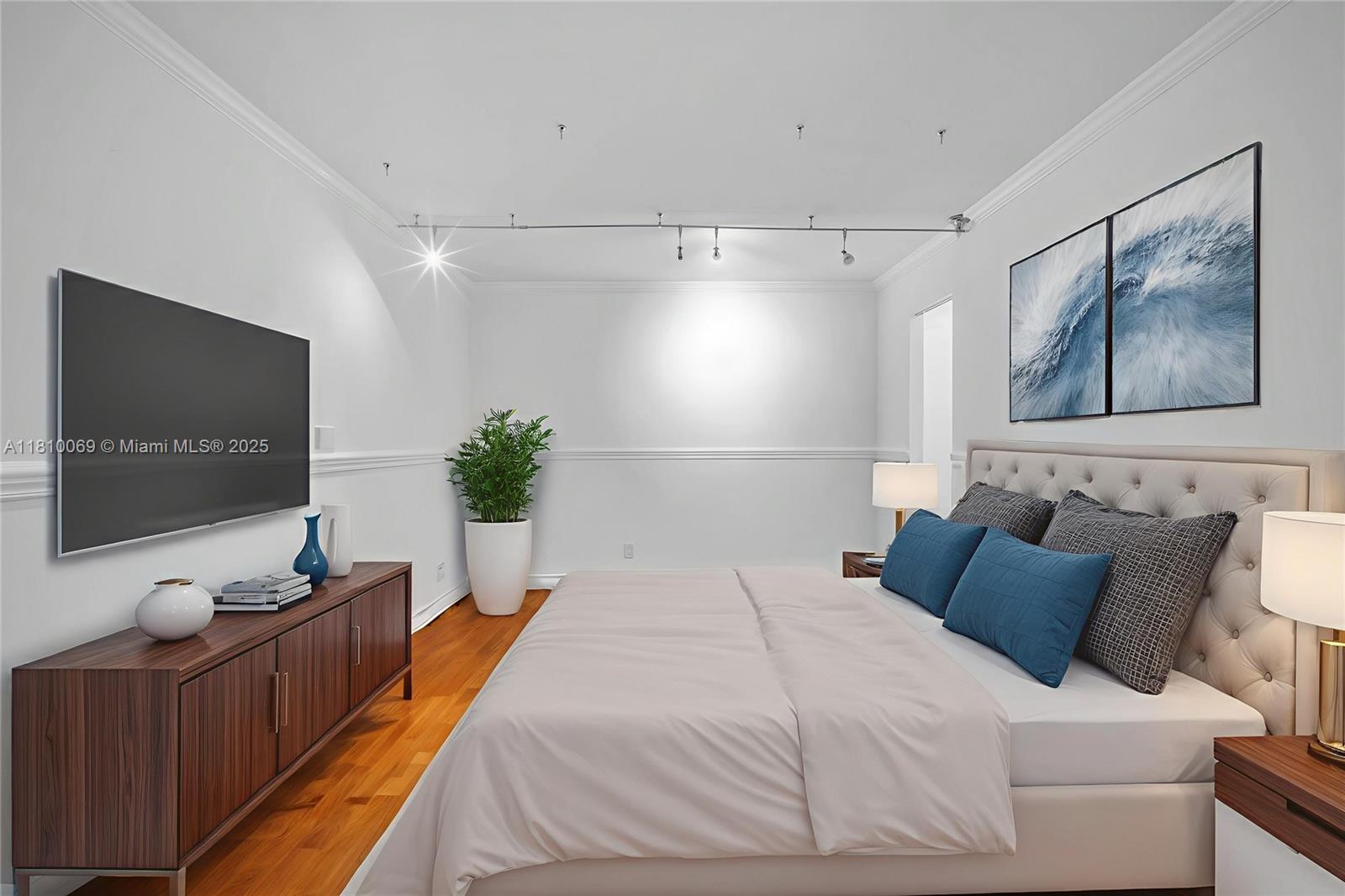 CORONADO CONDO- TOWER II - Residential