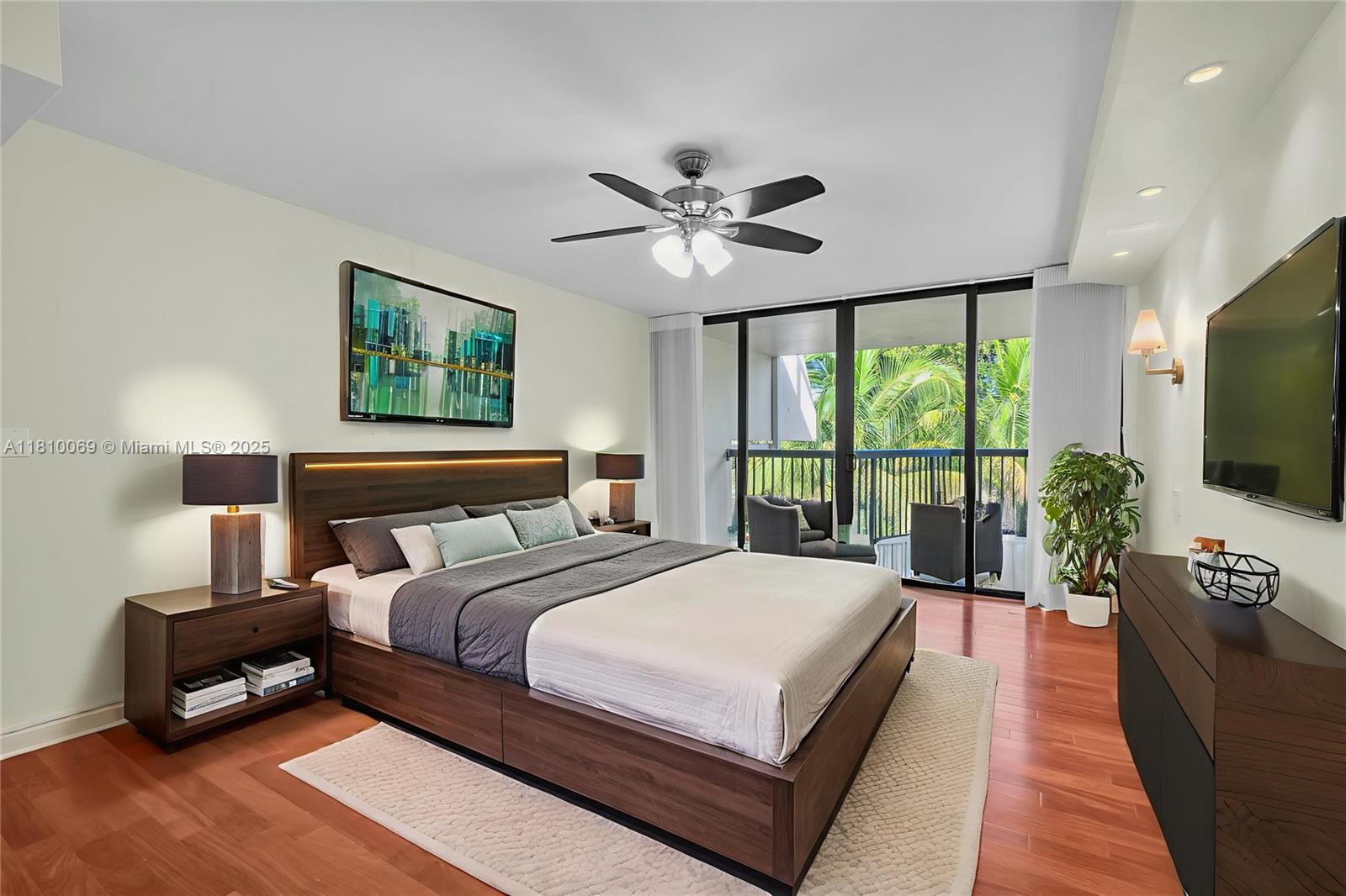 CORONADO CONDO- TOWER II - Residential