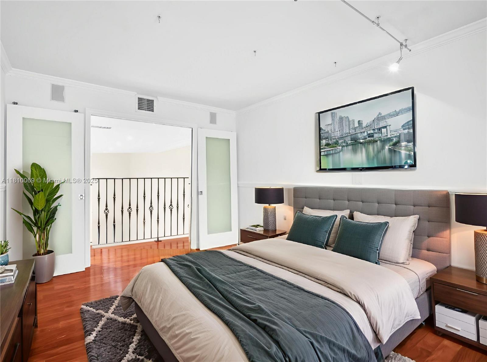 CORONADO CONDO- TOWER II - Residential