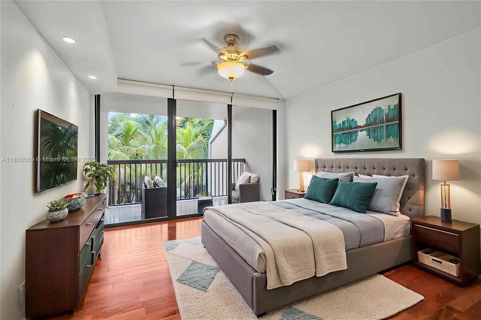 CORONADO CONDO- TOWER II - Residential