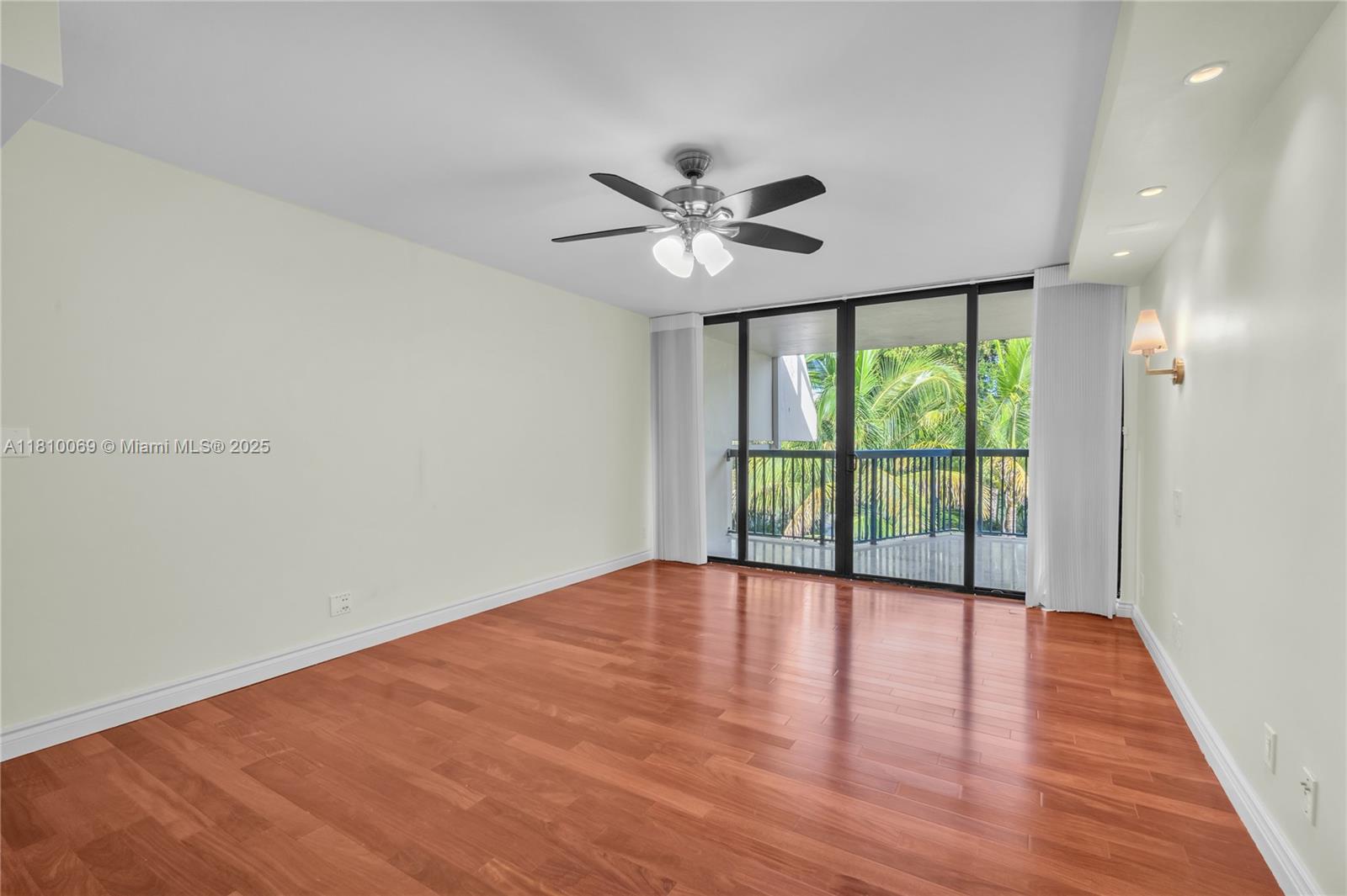 CORONADO CONDO- TOWER II - Residential