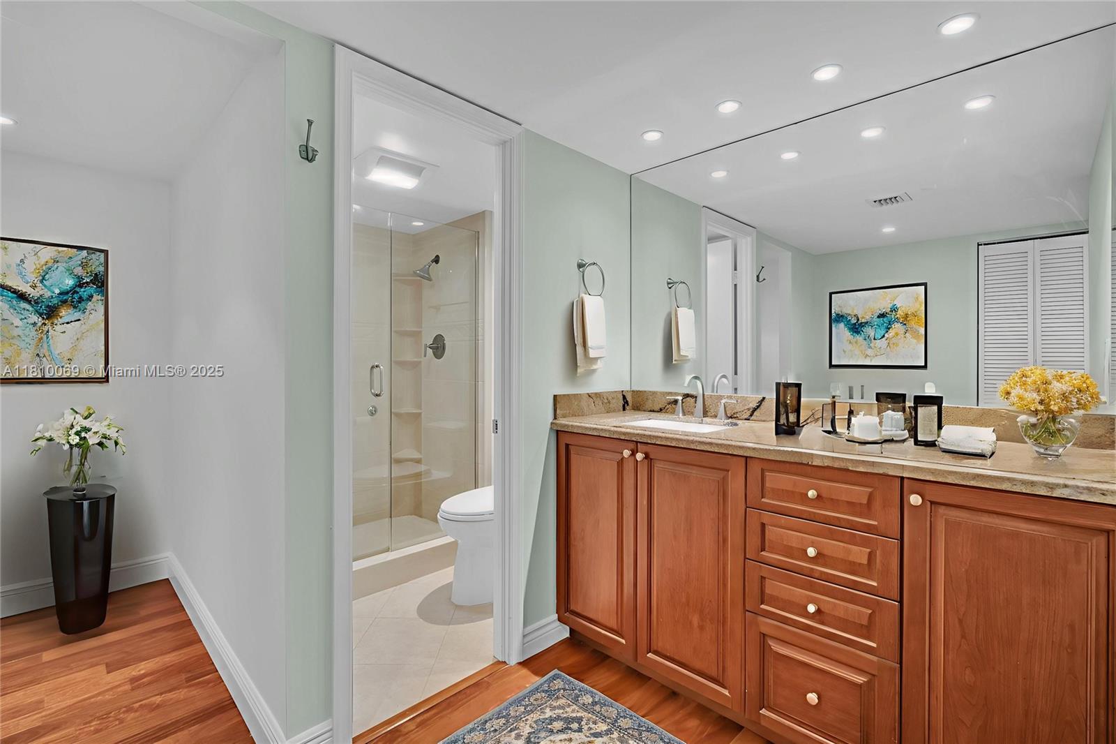 CORONADO CONDO- TOWER II - Residential