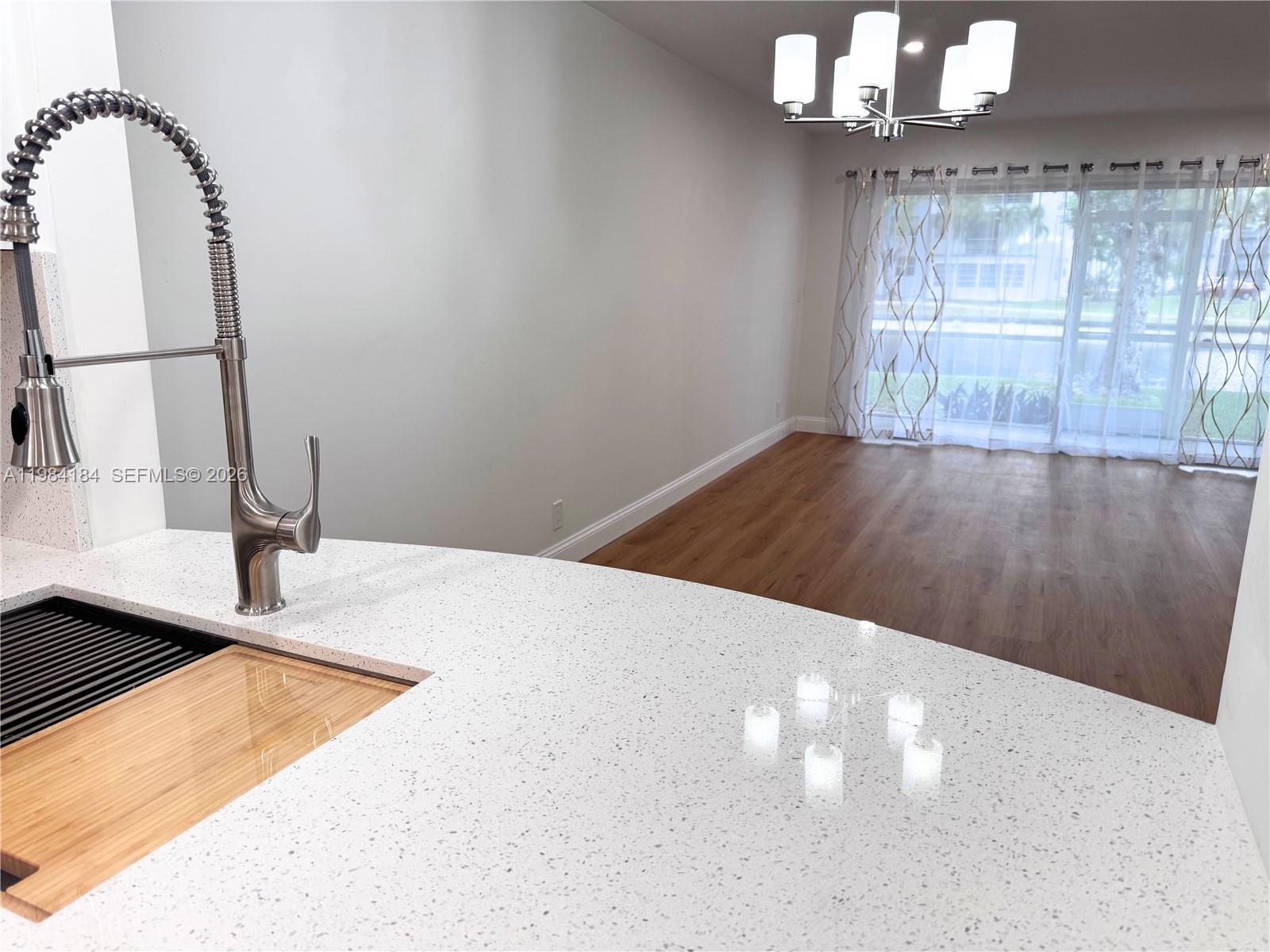 GREENS CONDO APTS PHASE I - Residential