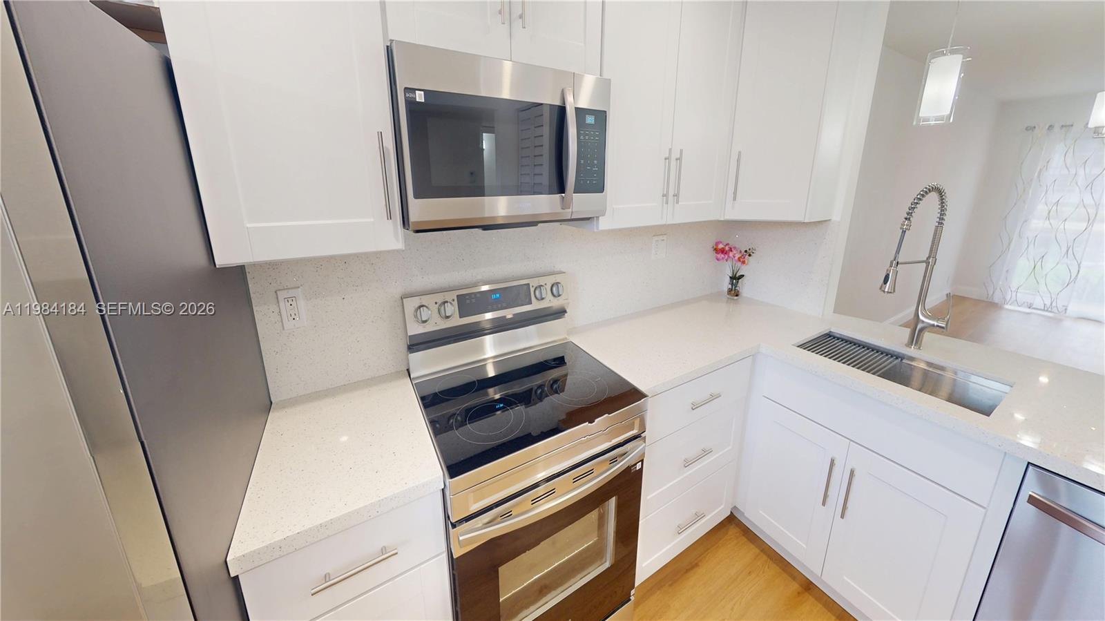 GREENS CONDO APTS PHASE I - Residential