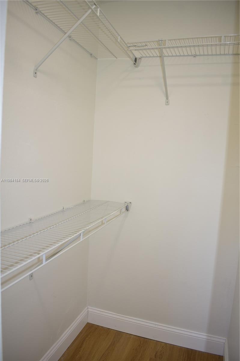 GREENS CONDO APTS PHASE I - Residential