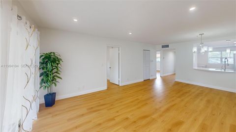 8846 W Mcnab Rd 106 Tamarac FL 33321