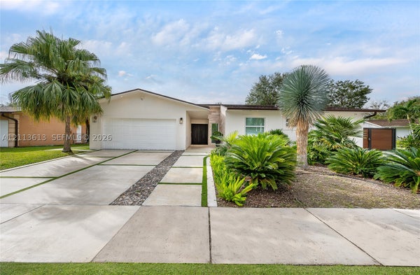 14420 SW 71ST LN, MIAMI, FL 33183 - Image 2a4e727e5b6131902bb5e5a502c0b9a8/2457915924