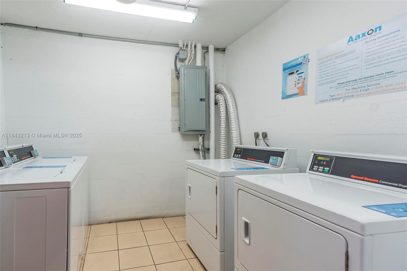 CYPRESS CHASE CONDO NO 8 - Residential