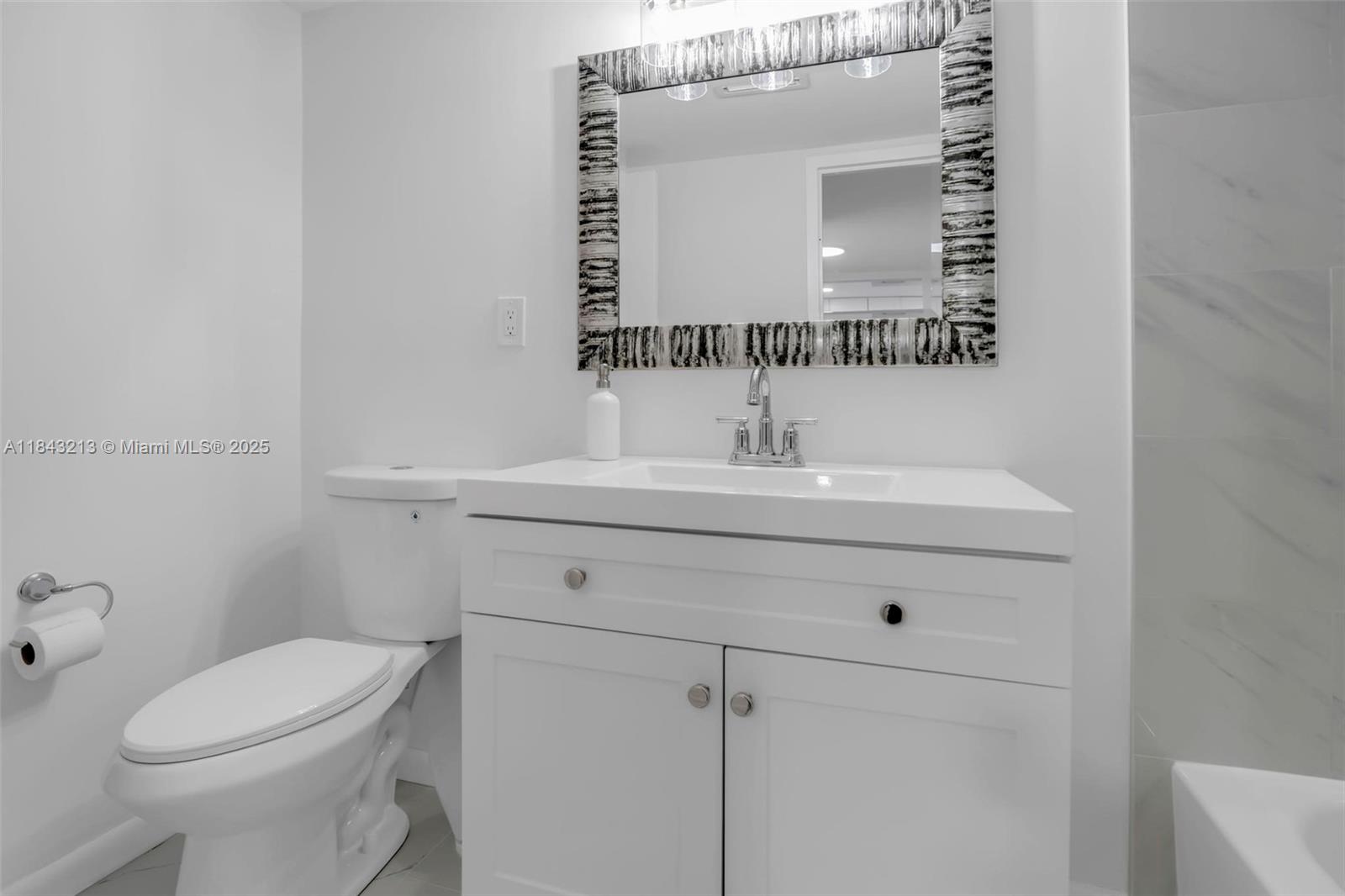 CYPRESS CHASE CONDO NO 8 - Residential