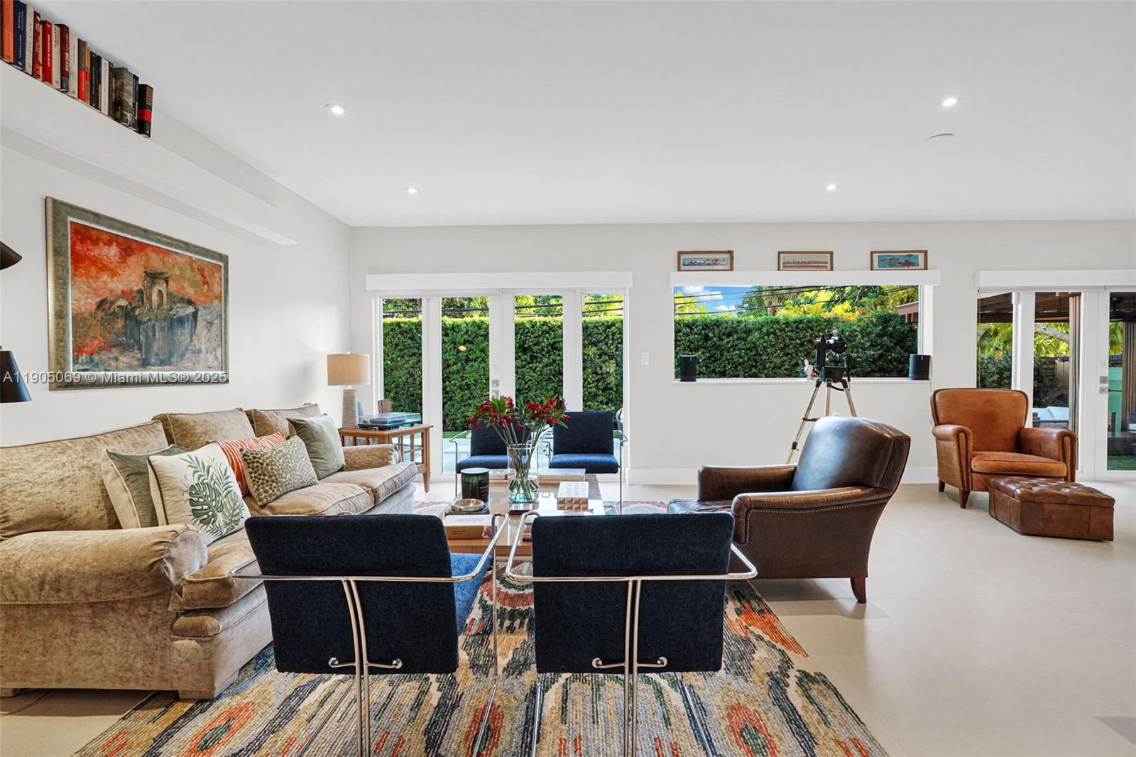 TROPICAL ISLE HOMES SUB 4 - Residential Lease