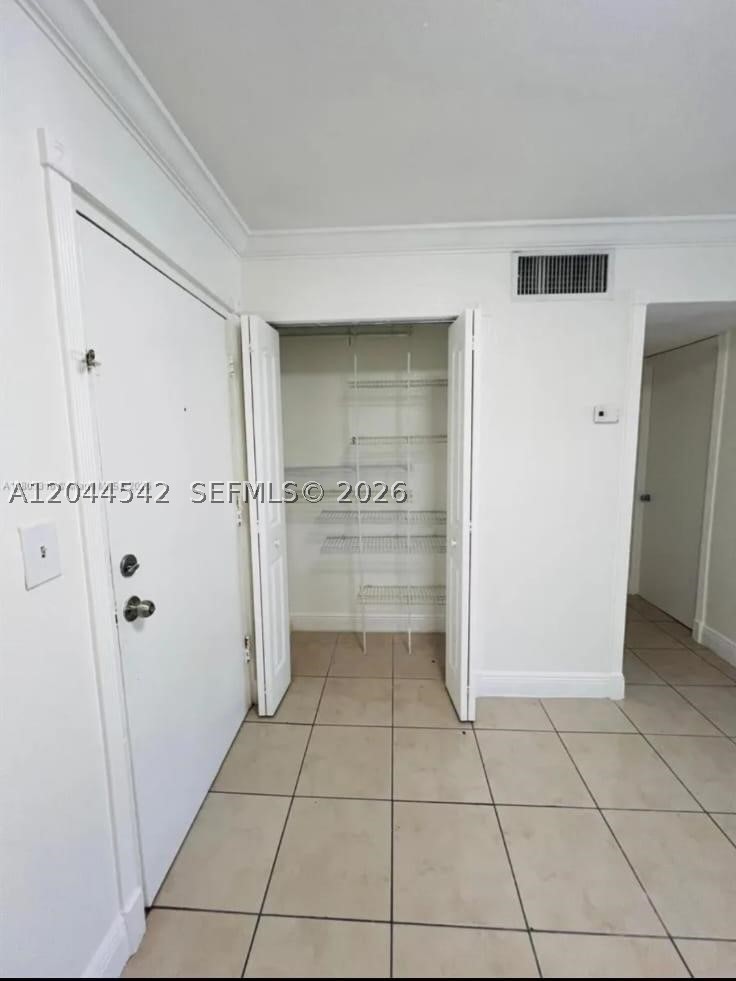 606 W 81st St 224