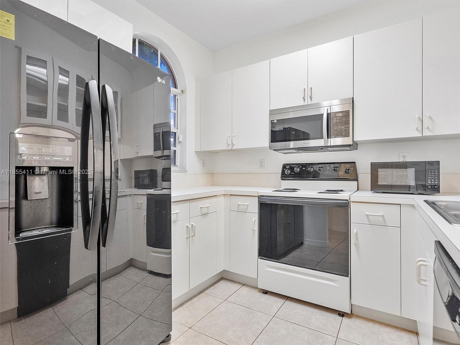 BELLAGIO AT VIZCAYA - Residential