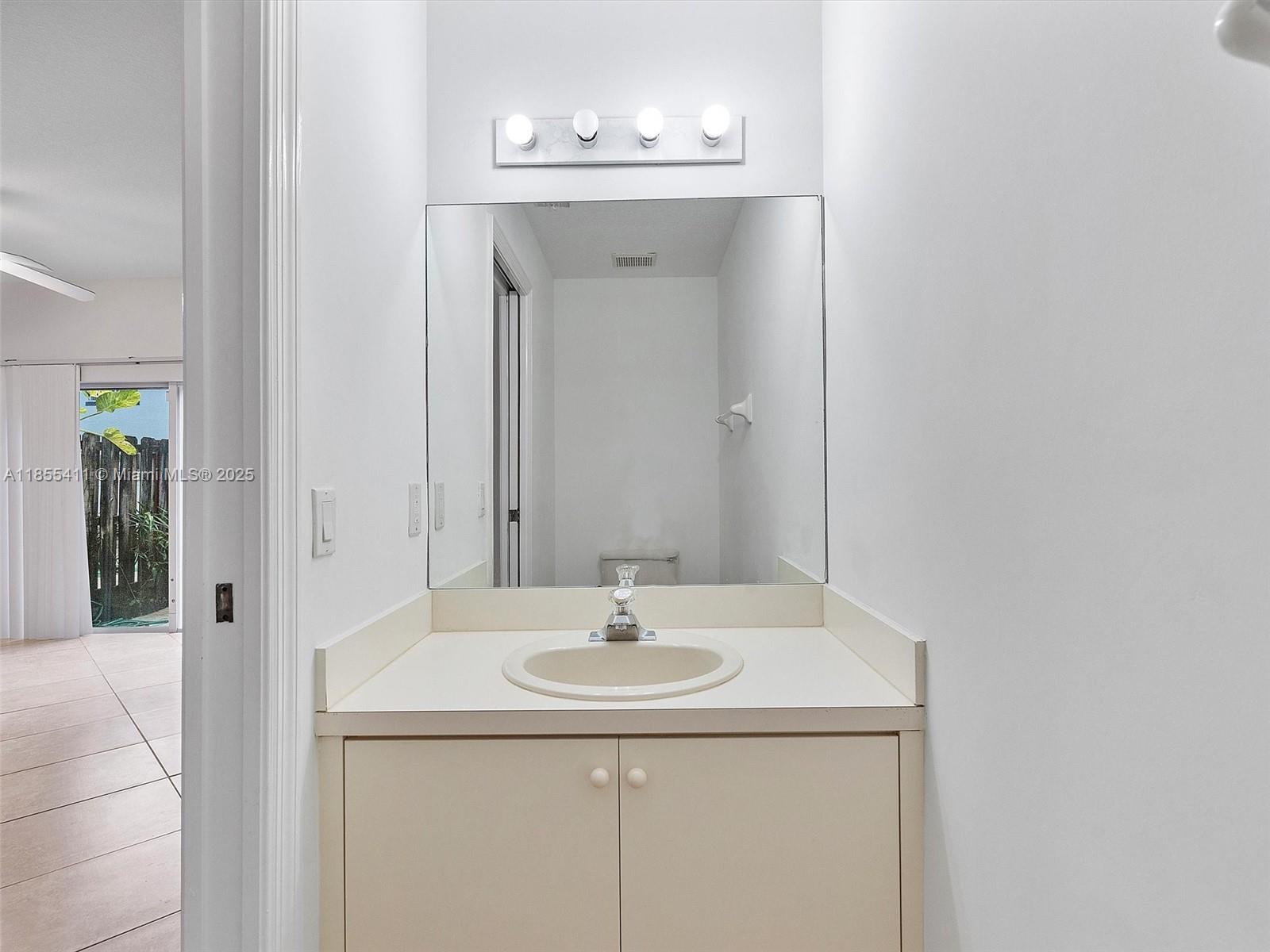 BELLAGIO AT VIZCAYA - Residential