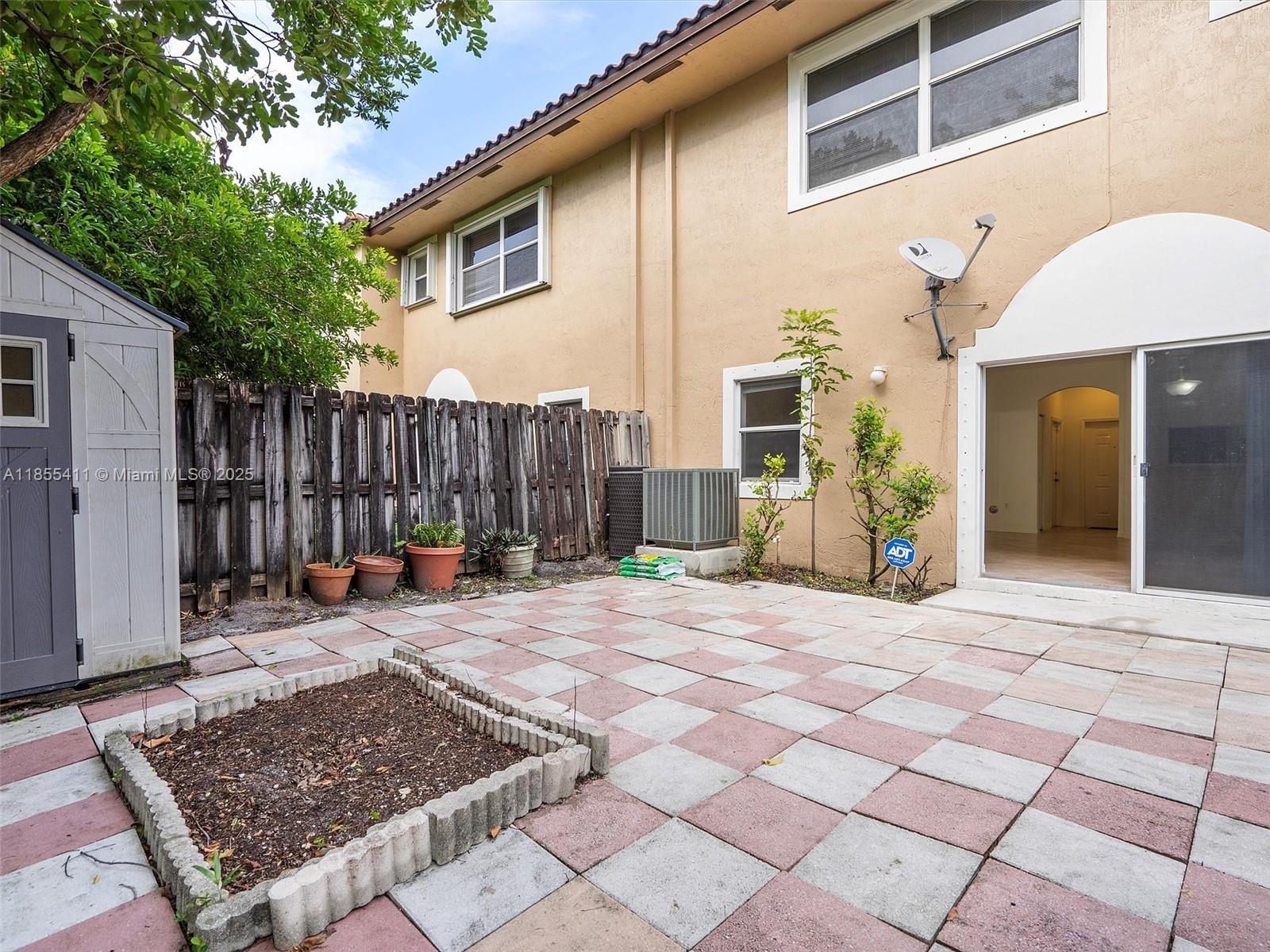 BELLAGIO AT VIZCAYA - Residential