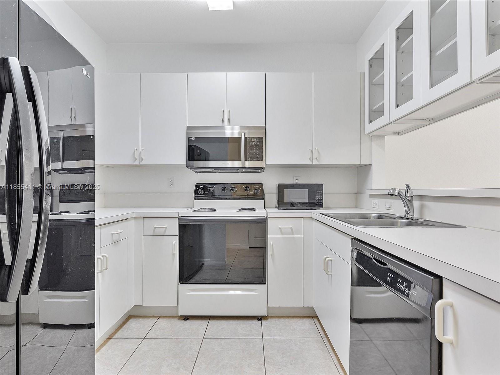 BELLAGIO AT VIZCAYA - Residential