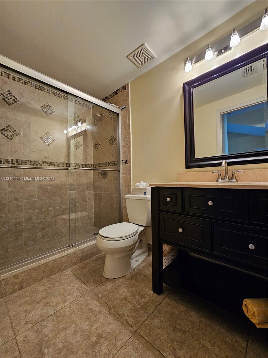 VILLAS DE TUSCANY CONDO - Residential