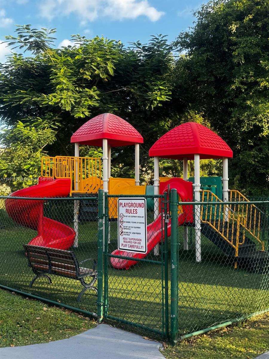 SOLEIL LAKE CONDO - Residential